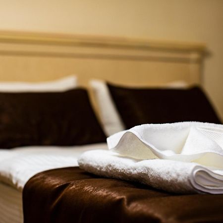Sulo Atyrau Hotel Екстер'єр фото