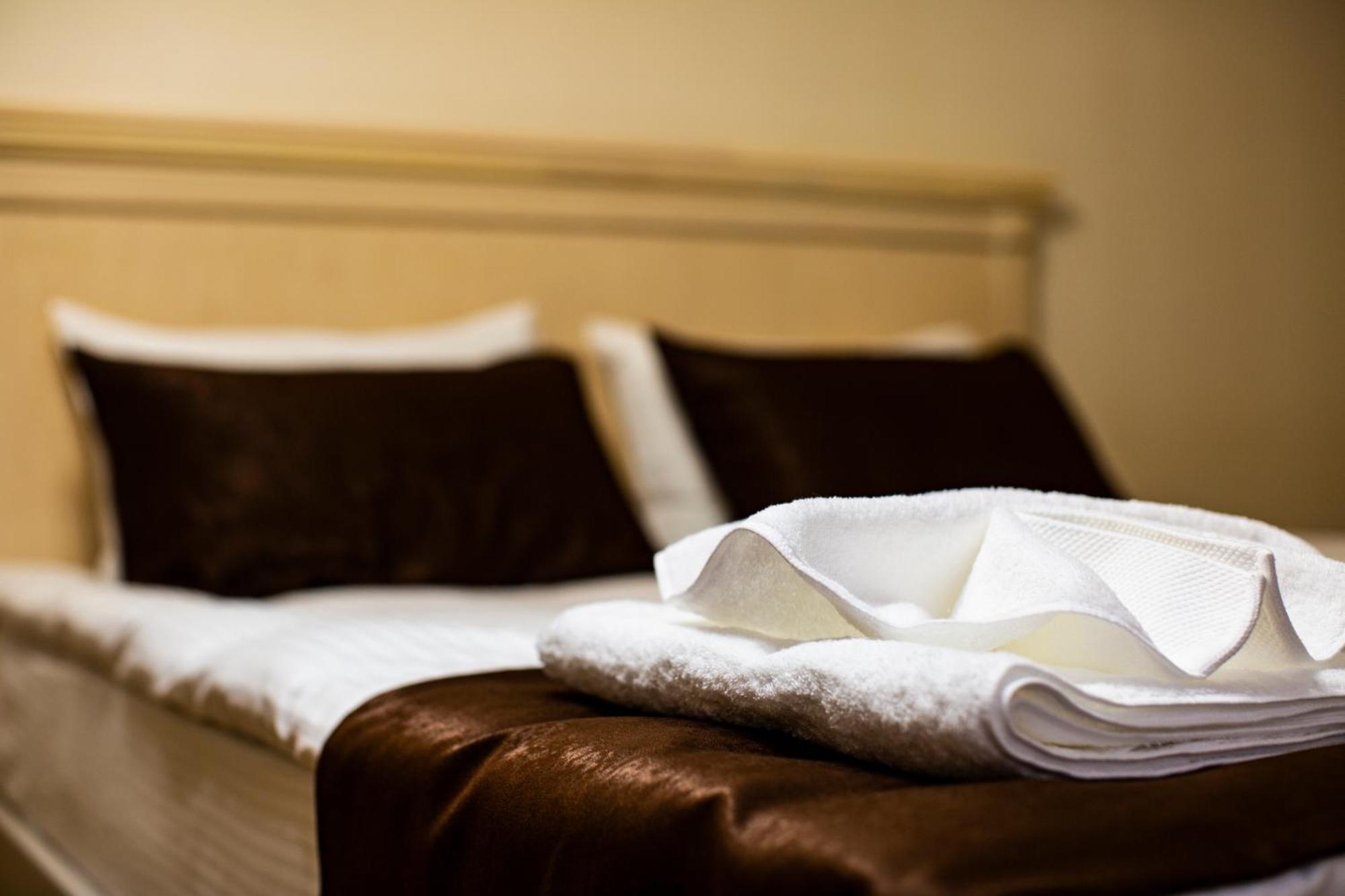Sulo Atyrau Hotel Екстер'єр фото