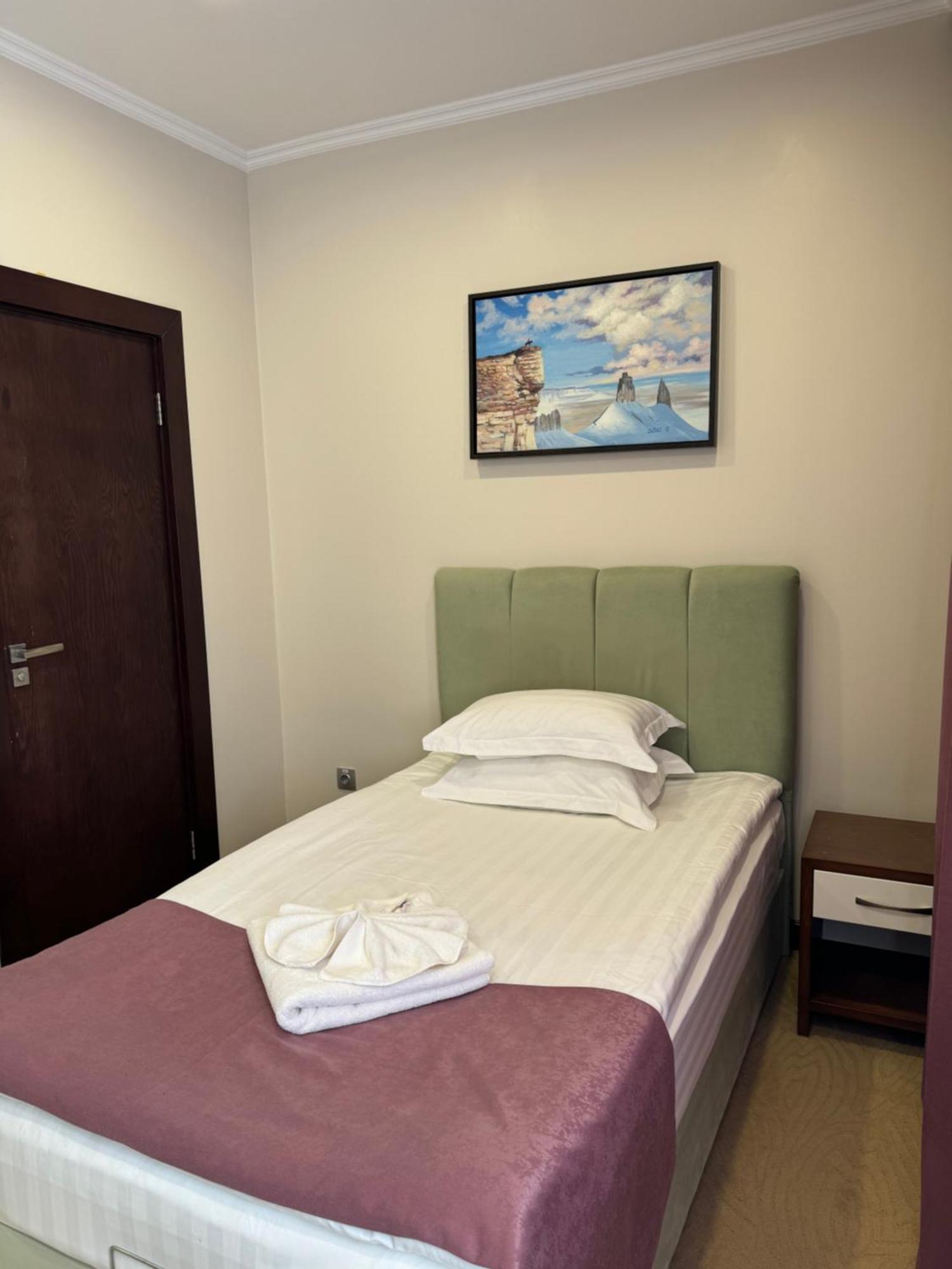 Sulo Atyrau Hotel Екстер'єр фото