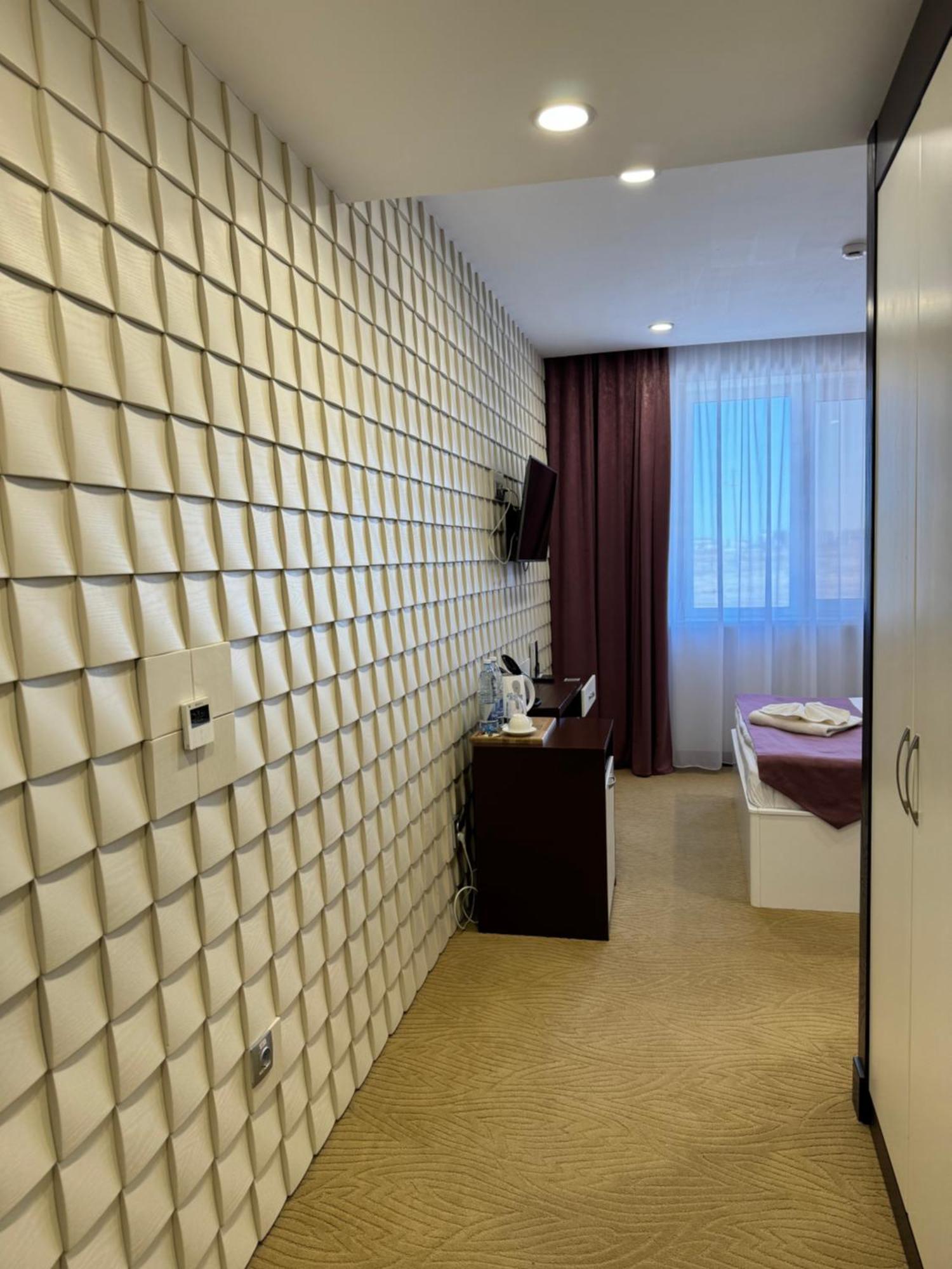 Sulo Atyrau Hotel Екстер'єр фото