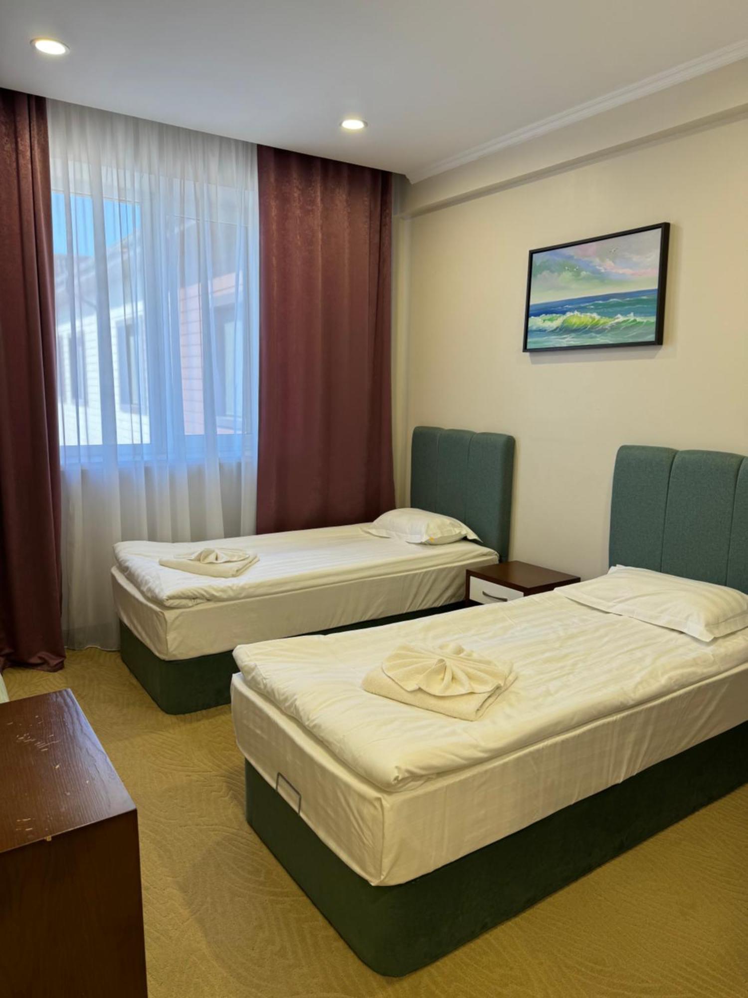 Sulo Atyrau Hotel Екстер'єр фото