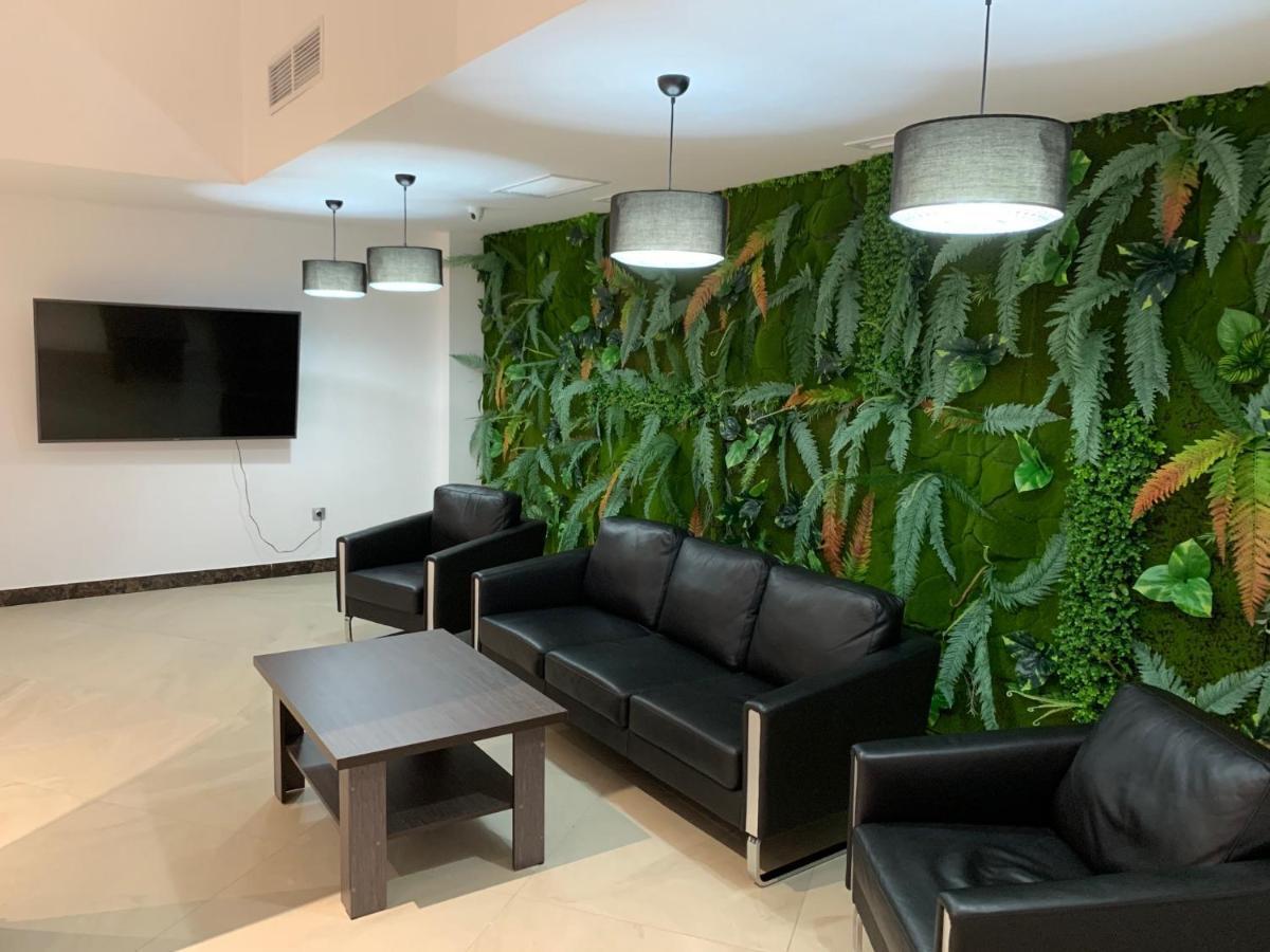 Sulo Atyrau Hotel Екстер'єр фото