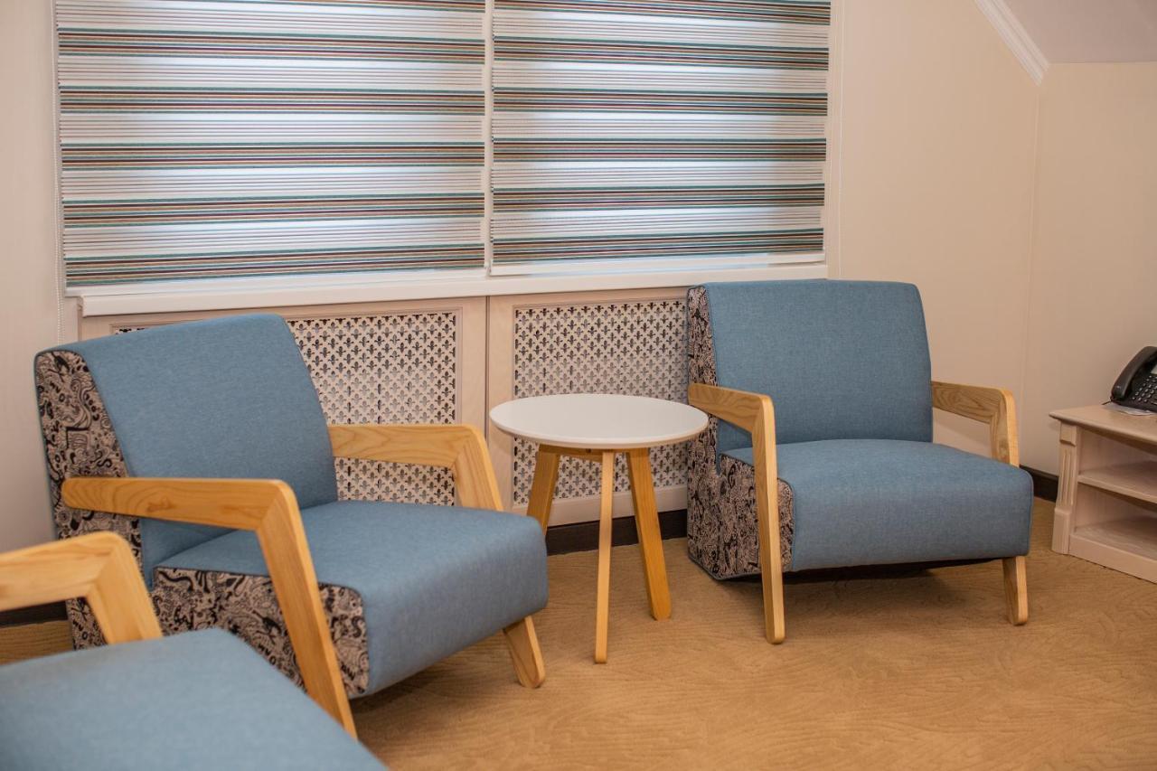 Sulo Atyrau Hotel Екстер'єр фото